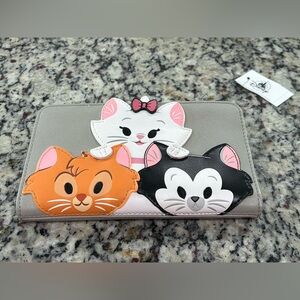 Aristocats Loungelfy Wallet Retired